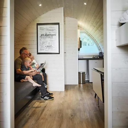 Naturhytter Holiday home *